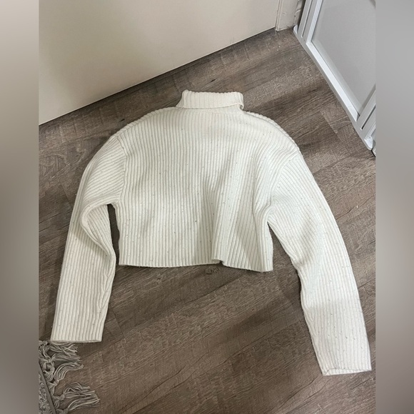 H&M chunky knit sweater - Picture 2 of 2